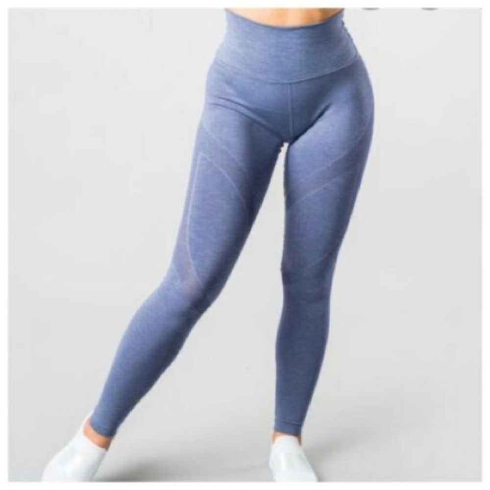 Alphalete Aero leggings- French blue size small